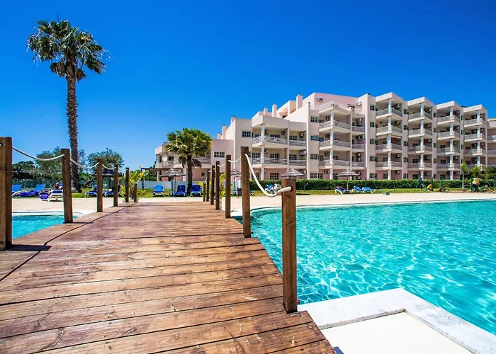 Apartment Estrela Do Vau-3 Bedroom-3 By Interhome